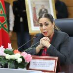 وزيرة السكنى
