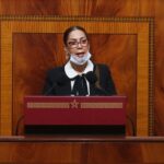 أكثر من 100 ألف عائلة تعيش في “بيوت الصفيح”