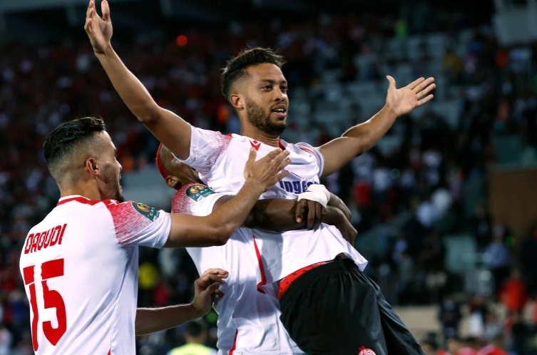 الوداد الرياضي المغربي يضمن الصدارة بفوزه على ضيفه شبيبة القبائل الجزائري بثلاثية نظيفة