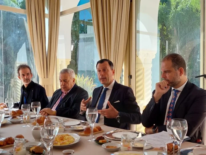 568542698_1236250091865479_1189976083110114101_n-872x654-1