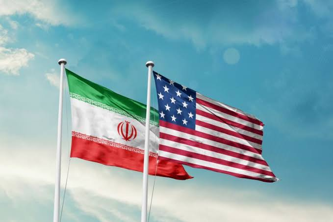أمريكا-إيران تحليل استراتيجي معمق لتداعيات الاتفاق الأمريكي الإيراني المعلن في 15 يونيو 2026 على استقرار الشرق الأوسط، وأثره على الخليج ومضيق هرمز وأسواق الطاقة، واحتمالات نجاحه في إعادة تشكيل التوازنات الإقليمية خلال السنوات المقبلة.