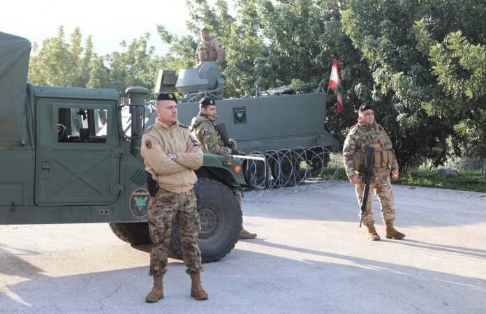 تحليل سياسي يرصد دلالات انتشار الجيش اللبناني في جنوب لبنان، ومستقبل اتفاق الإطار مع إسرائيل، وتأثيره على سيادة الدولة، ودور حزب الله، واحتمالات التصعيد الإقليمي.