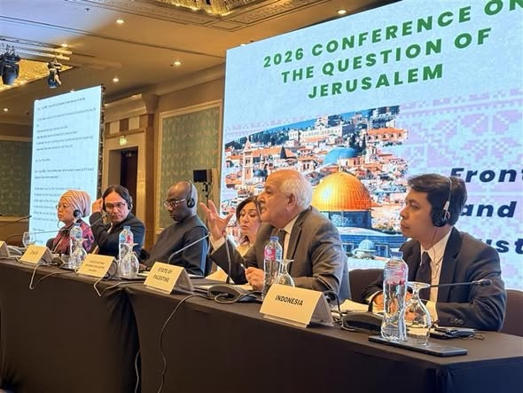 مؤتمر القدس بالقاهرة عقدت لجنة الأمم المتحدة المعنية بممارسة الشعب الفلسطيني لحقوقه غير القابلة للتصرف، بالشراكة مع منظمة التعاون الإسلامي، بنجاح مؤتمر عام 2026 بشأن قضية القدس، وذلك في 18 يوليو الجاري في العاصمة المصرية القاهرة، وذلك بحسب بيانٍ وزعه مركز الأمم المتحدة للإعلام بالقاهرة على الصحف ووسائل الإعلام وحصل مراسل الدبلوماسية على نسخة منه.